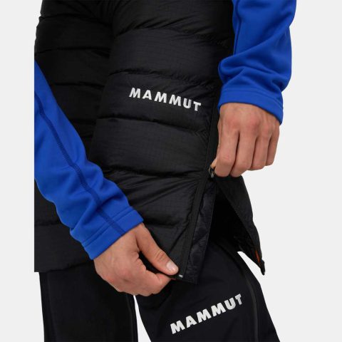Eiger Nordwand Light Down IN Shorts Men