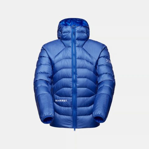 eiger blue